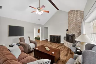 204 Nasturtium St, Lake Jackson, TX 77566 - Photo 18