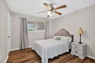 204 Nasturtium St, Lake Jackson, TX 77566 - Photo 22