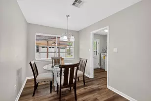 204 Nasturtium St, Lake Jackson, TX 77566 - Photo 14