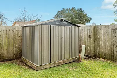 4 Lobo, Angleton, TX 77515 - Photo 24