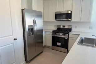 2527 Night Emerald Dr, Rosharon, TX 77583 - Photo 6
