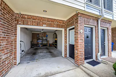 9200 Westheimer Road #1102, Houston, TX 77063 - Photo 14