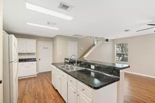 6 Verbena Bend Pl, The Woodlands, TX 77382 - Photo 6