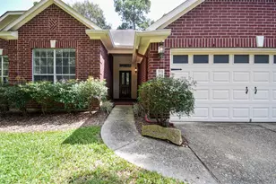 34 S Rambling Ridge Pl, Conroe, TX 77385 - Photo 6