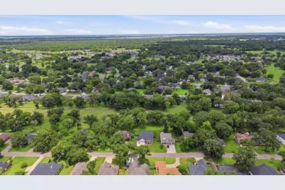 236 Woodhaven Drive, West Columbia, TX 77486 - Photo 28