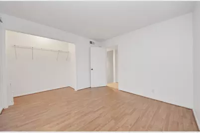 1635 Prairie Mark Lane, Houston, TX 77077 - Photo 12