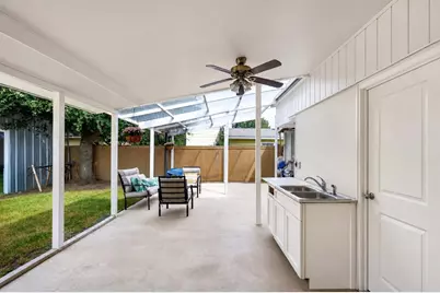 6910 Bintliff Boulevard #B, Houston, TX 77074 - Photo 18