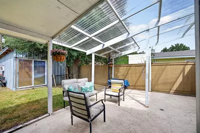 6910 Bintliff Boulevard #B, Houston, TX 77074 - Photo 20