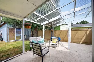 6910 Bintliff Blvd, Houston, TX 77074 - Photo 20