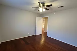 11527 Cedar Creek Dr, Houston, TX 77077 - Photo 22