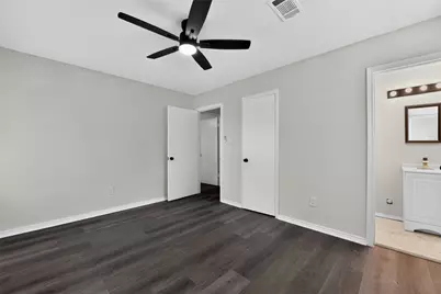 3318 Ripplebrook Drive, Houston, TX 77045 - Photo 20