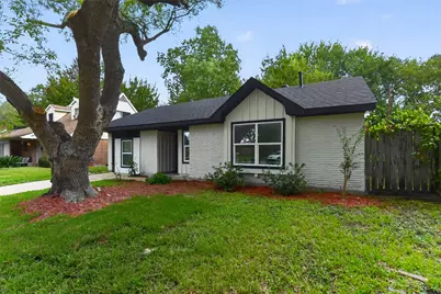3318 Ripplebrook Drive, Houston, TX 77045 - Photo 2