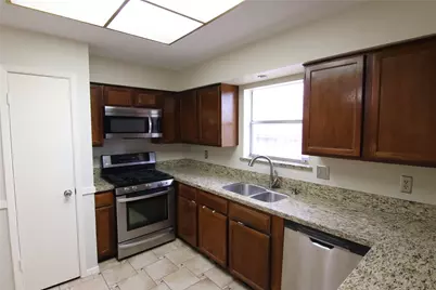3118 Settlers Way Boulevard, Sugar Land, TX 77479 - Photo 10