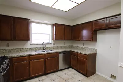 3118 Settlers Way Boulevard, Sugar Land, TX 77479 - Photo 8