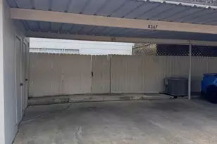 8367 Nairn St, Houston, TX 77074 - Photo 16