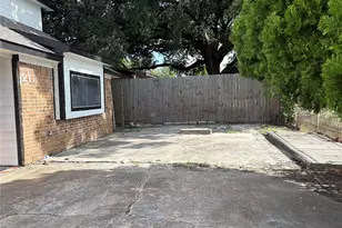 2131 Campbell Rd, Houston, TX 77080 - Photo 32