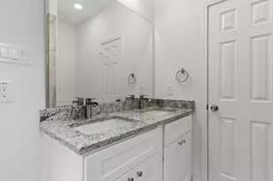 2803 Topiary Ln, Houston, TX 77014 - Photo 20