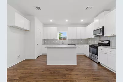 2803 Topiary Lane, Houston, TX 77014 - Photo 12