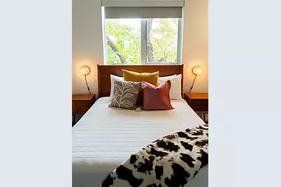 4904 S Shepherd Drive S, Houston, TX 77098 - Photo 26