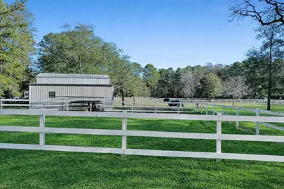 26600 Carriage Court, Waller, TX 77484 - Photo 36