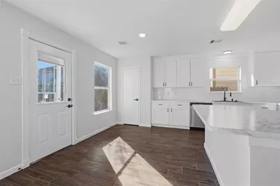 18019 Shallow Leaf Lane, Cypress, TX 77433 - Photo 10