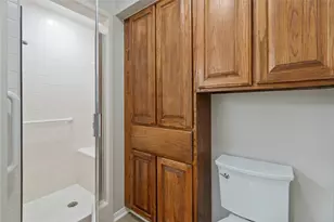 200 Panorama Dr, Conroe, TX 77304 - Photo 24