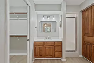 200 Panorama Dr, Conroe, TX 77304 - Photo 22