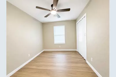 7902 Bowen Street, Houston, TX 77051 - Photo 16