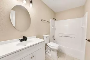 7902 Bowen St, Houston, TX 77051 - Photo 12