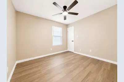 7902 Bowen Street, Houston, TX 77051 - Photo 12