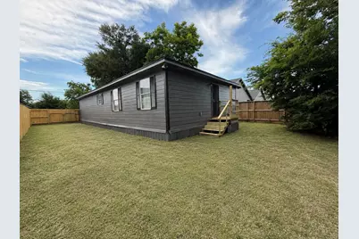 7902 Bowen Street, Houston, TX 77051 - Photo 18
