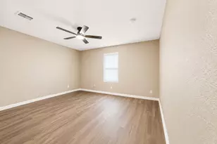 7902 Bowen St, Houston, TX 77051 - Photo 10