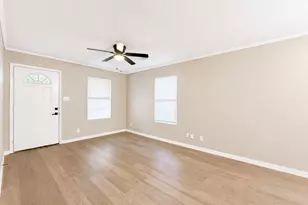 7902 Bowen St, Houston, TX 77051 - Photo 2
