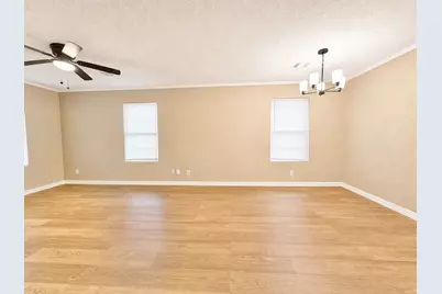 7902 Bowen Street, Houston, TX 77051 - Photo 6