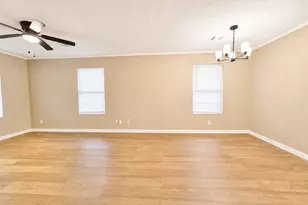 7902 Bowen St, Houston, TX 77051 - Photo 6