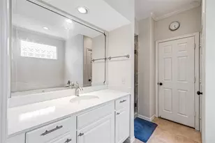 659 Chateau Woods Pkwy Dr, Conroe, TX 77385 - Photo 18