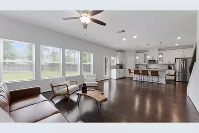 327 Honey Mesquite Path, Conroe, TX 77318 - Photo 14