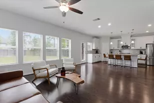 327 Honey Mesquite Path, Conroe, TX 77318 - Photo 14