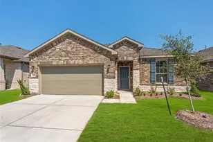 339 Lippizan Dr, Alvin, TX 77511 - Photo 2