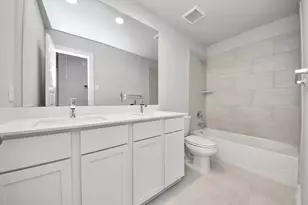 18618 Serapis St, Fresno, TX 77545 - Photo 34