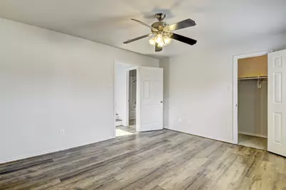 7042 Plum Creek Terrace Lane, Houston, TX 77087 - Photo 28