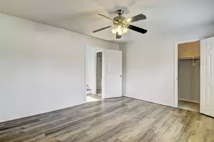 7042 Plum Creek Terrace Ln, Houston, TX 77087 - Photo 28