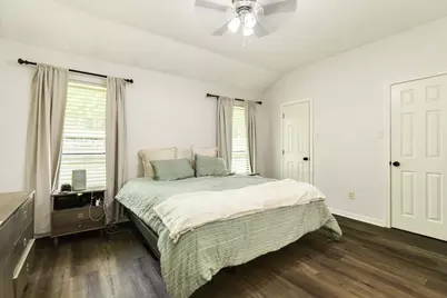 112 Papaya Street, Lake Jackson, TX 77566 - Photo 14
