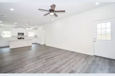 2811 Pine Estate Lane, Houston, TX 77014 - Photo 6