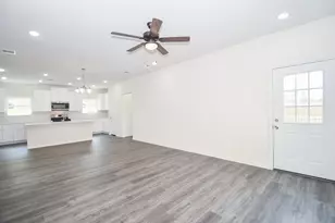 2811 Pne Est Ln, Houston, TX 77014 - Photo 6