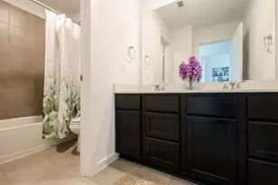 2754 Mariposa Crk Dr, Rosharon, TX 77583 - Photo 10
