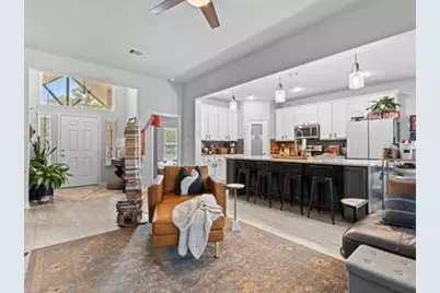 505 Cliffbrook Circle, Cleveland, TX 77327 - Photo 6