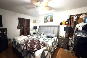 9201 Clarewood Dr, Houston, TX 77036 - Photo 8