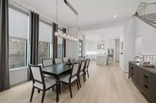 2114 McDuffie St, Houston, TX 77019 - Photo 10