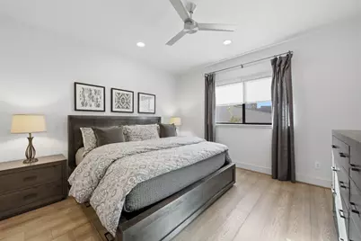 2114 McDuffie Street, Houston, TX 77019 - Photo 32